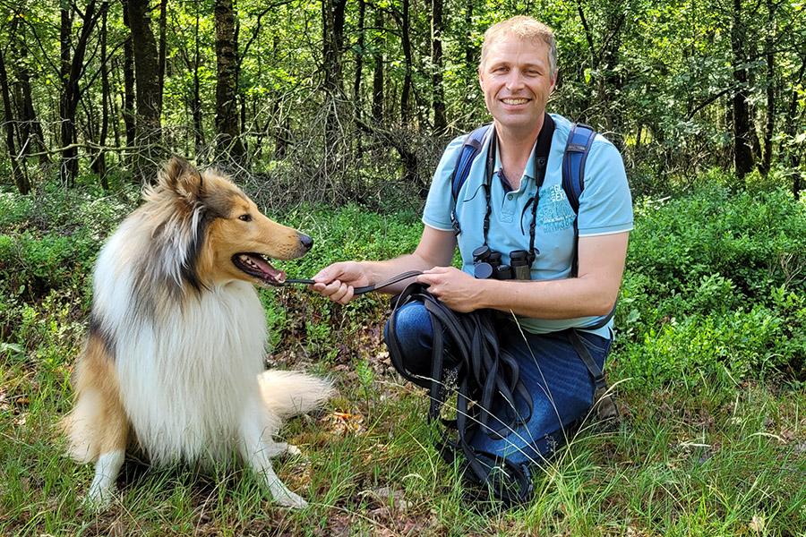 Henk Schreuders met hond