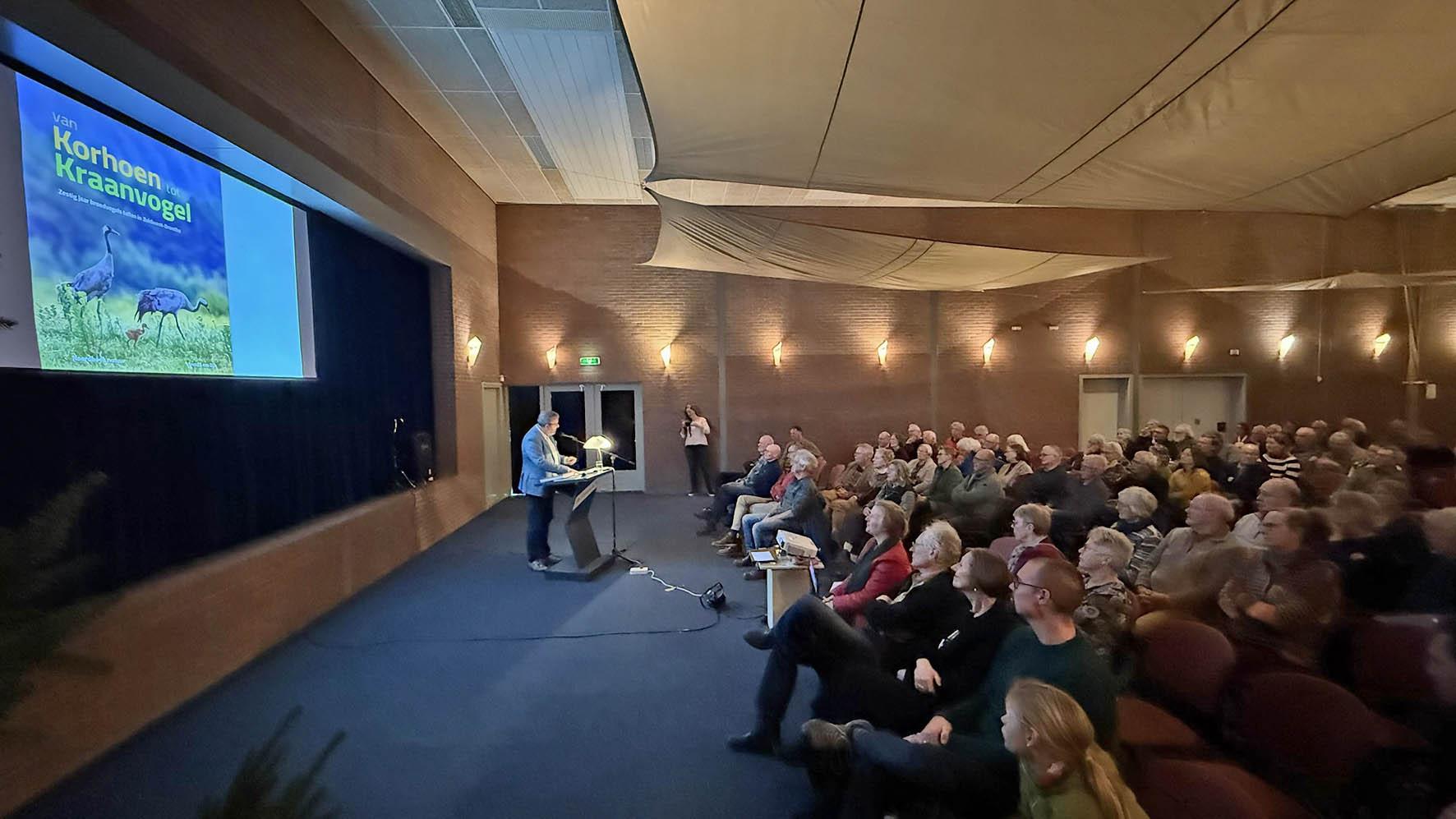 Drukte tijdens de presentatie