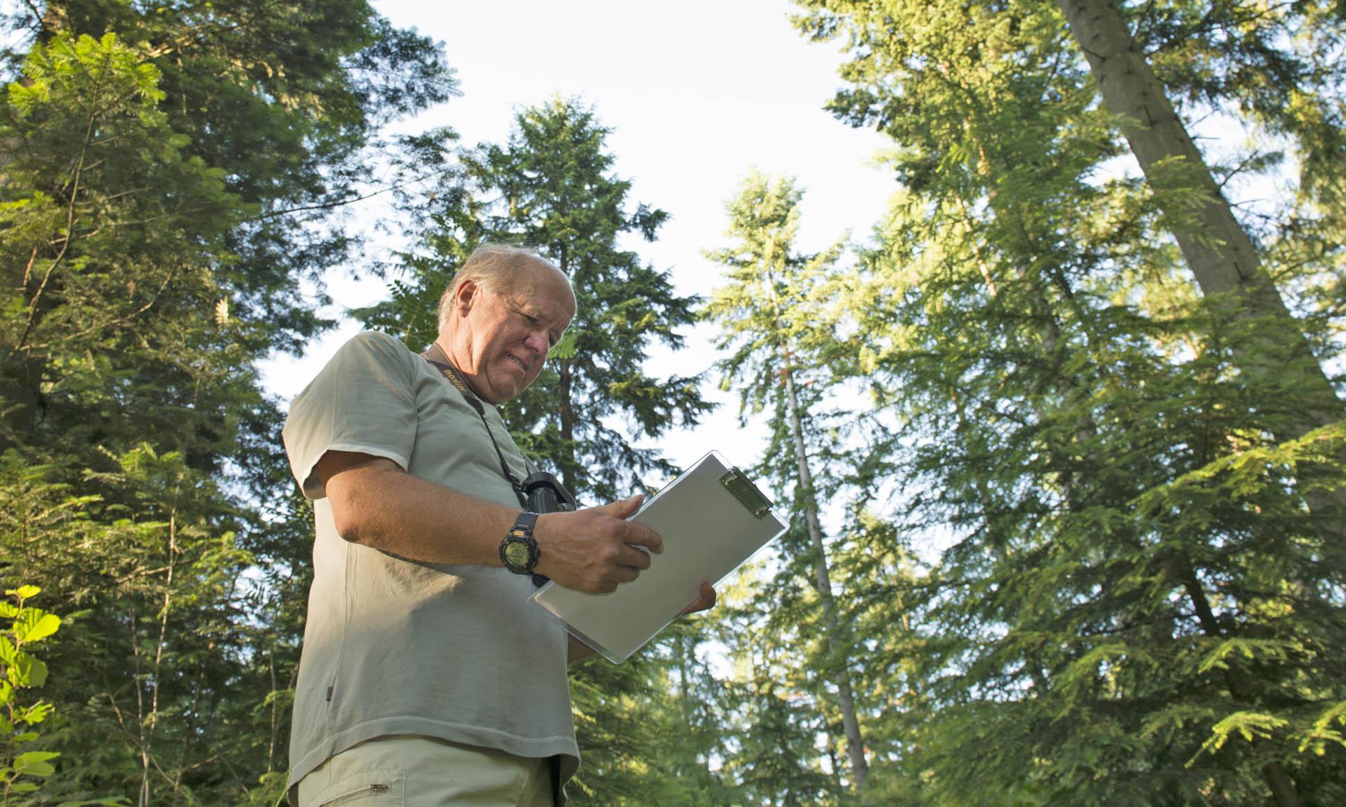 Harm Meek telt voor de Vogelatlas